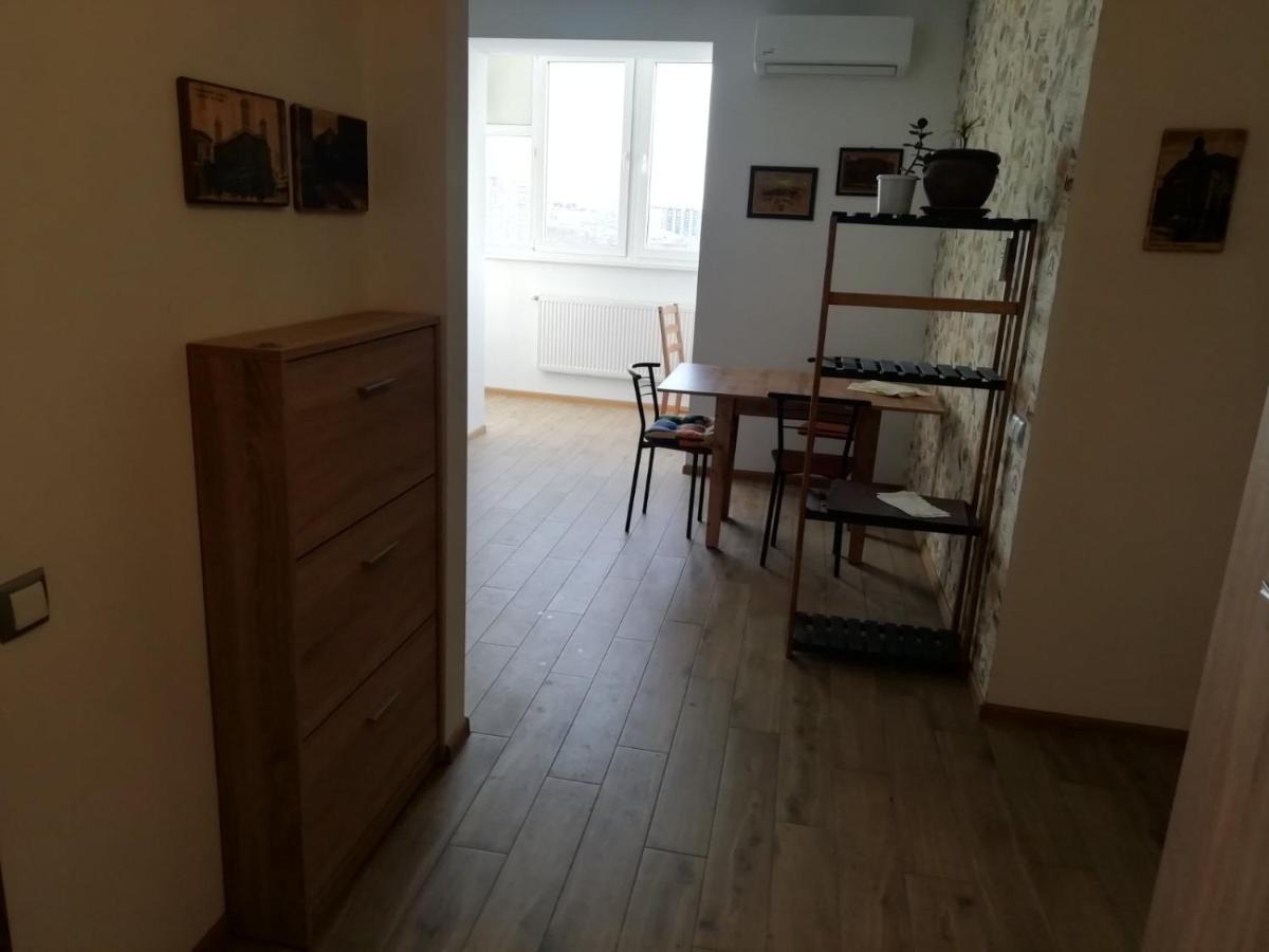 Apartment біля озера