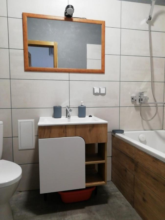 біля озера Apartment *
